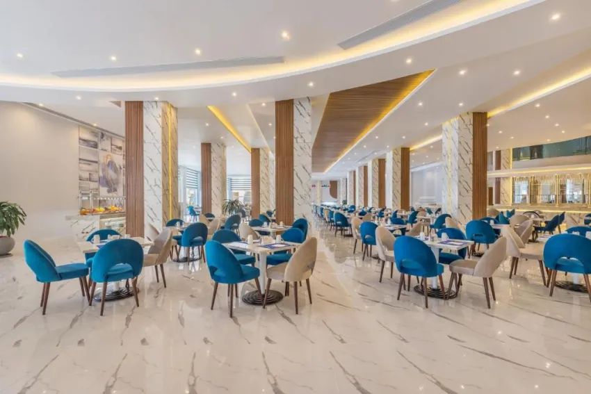 LONG BEACH RESORT  4*-72