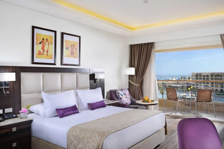 Pickalbatros White Beach Resort 5*-1