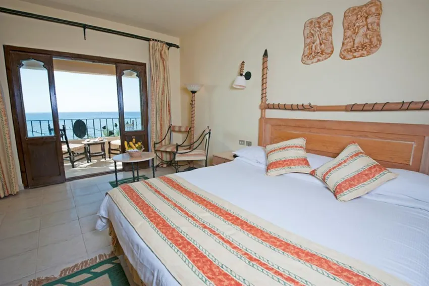 SUNNY DAYS EL PALACIO RESORT & SPA  4*-3