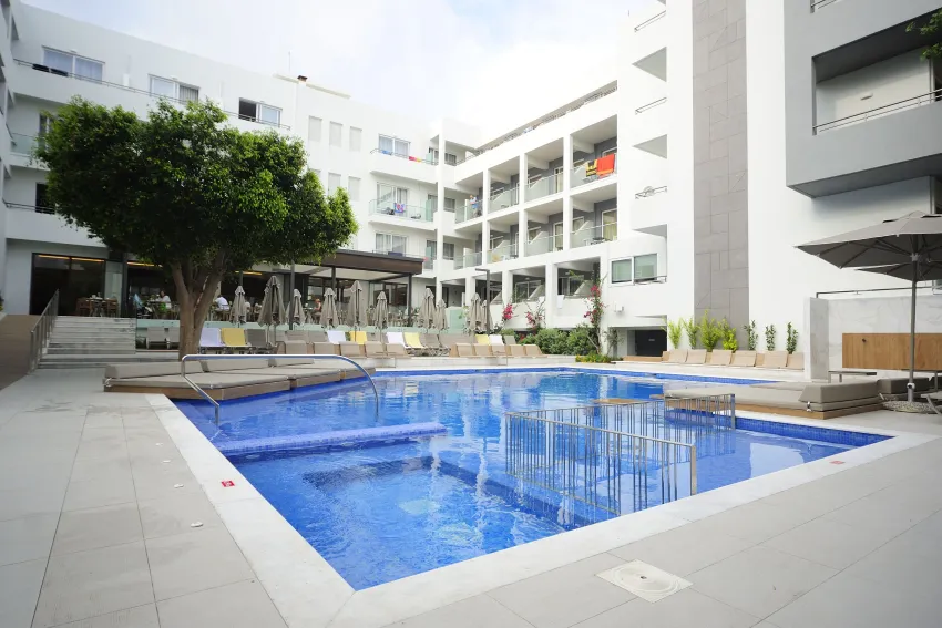 Atrium Ambiance Hotel 4*-70