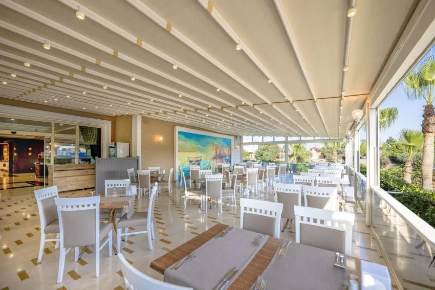 Loceanica Beach Resort 5*-22