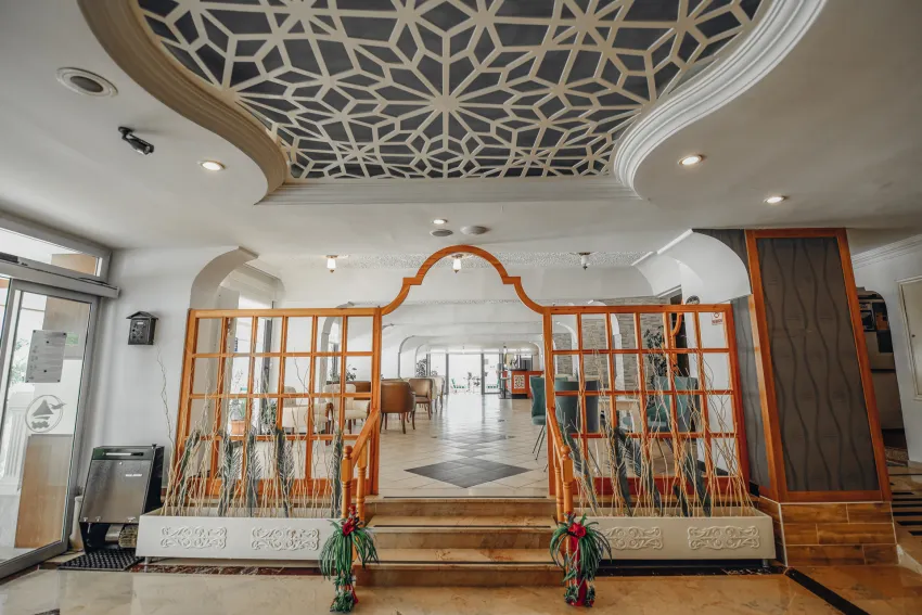 Ramira Beach Hotel 4*-6