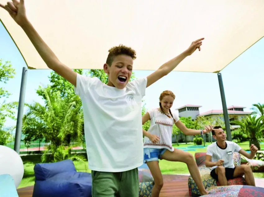 TUI BLUE PALM GARDEN  4*-26