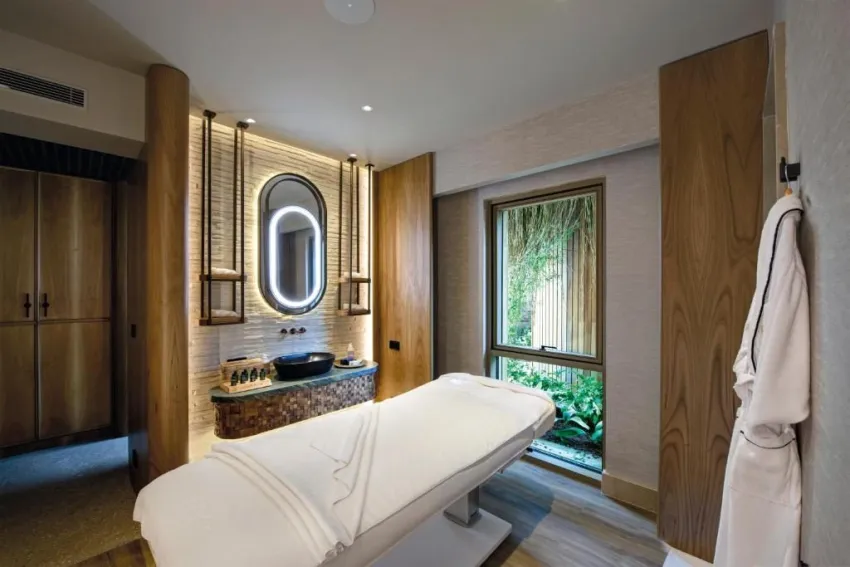 Regnum The Crown 5*-16