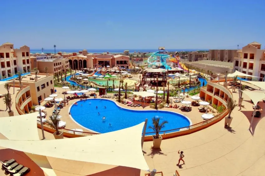 Coral Sea Aqua Club 4*-5