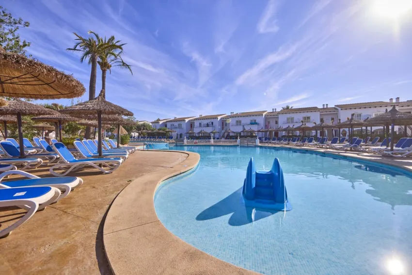 Seaclub Alcudia Mediterranean Resort 4*-9
