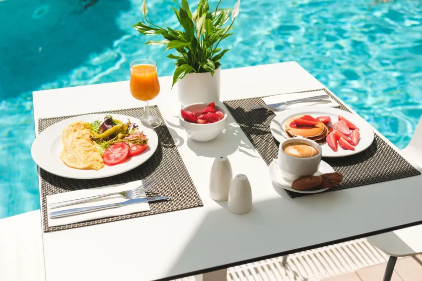 Hotel Triton Beach 4*-85