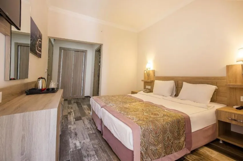 ARSI ENFI CITY BEACH HOTEL  4*-11