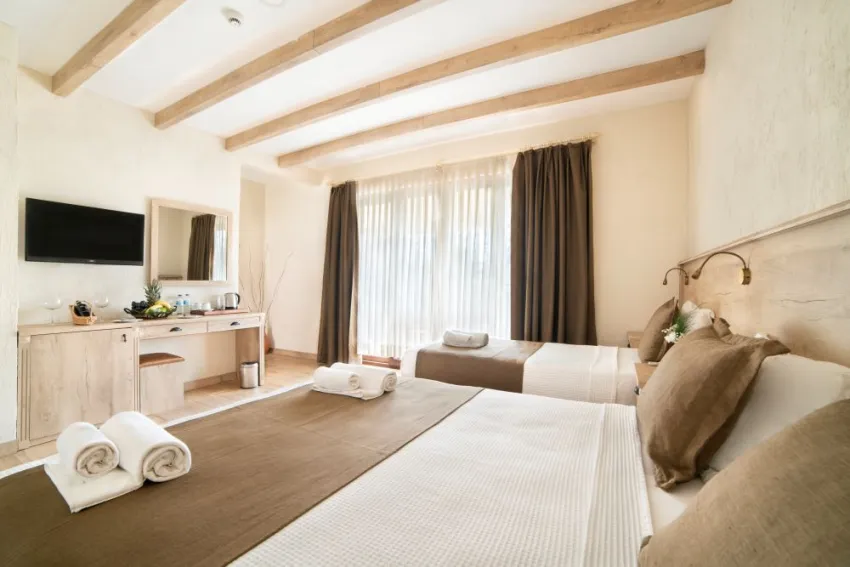 HOTEL BERKE RANCH & NATURE  3*-4