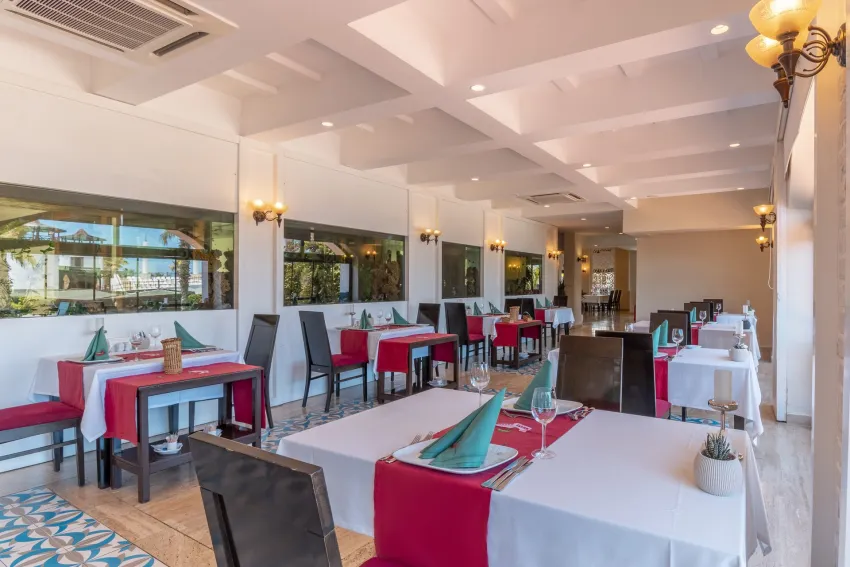 Emelda Sun Club 5*-6