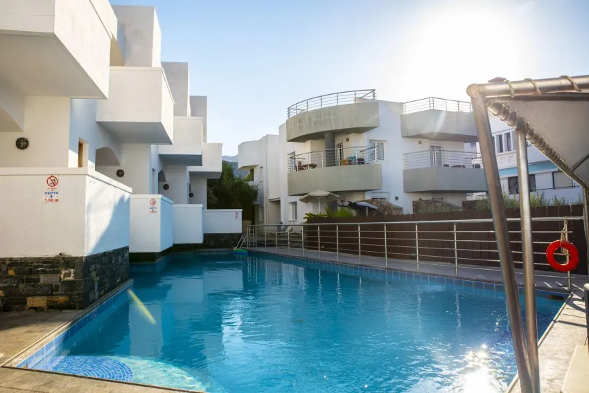 Alikes Studios & Suites 4*-4
