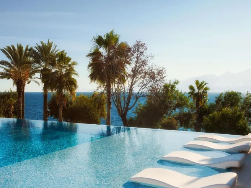 AKRA ANTALYA (EX.AKRA HOTEL)  5*-6