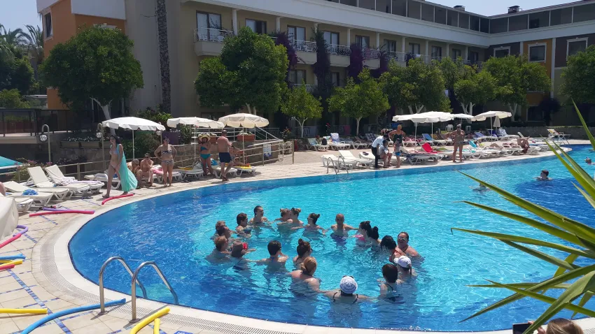 Tu Casa Gelidonya 4*-39