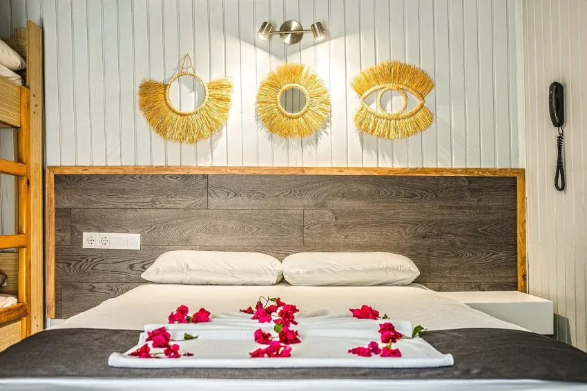 Leda Beach Hotel 3*-1