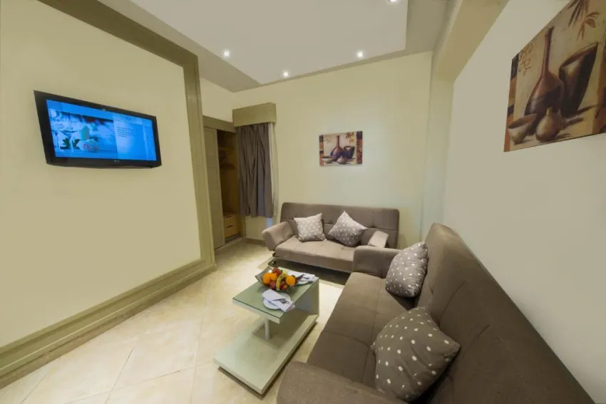 SUNRISE CRYSTAL BAY RESORT  5*-18