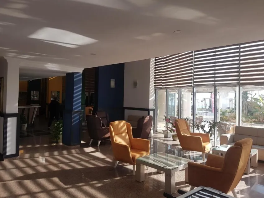 ACROPOL BEACH HOTEL  3*-18
