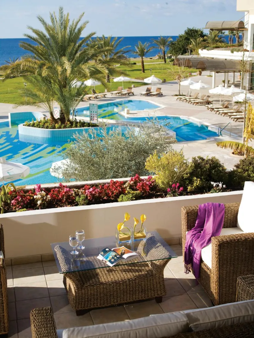 Constantinou Bros Athena Royal Beach Hotel 4*-3