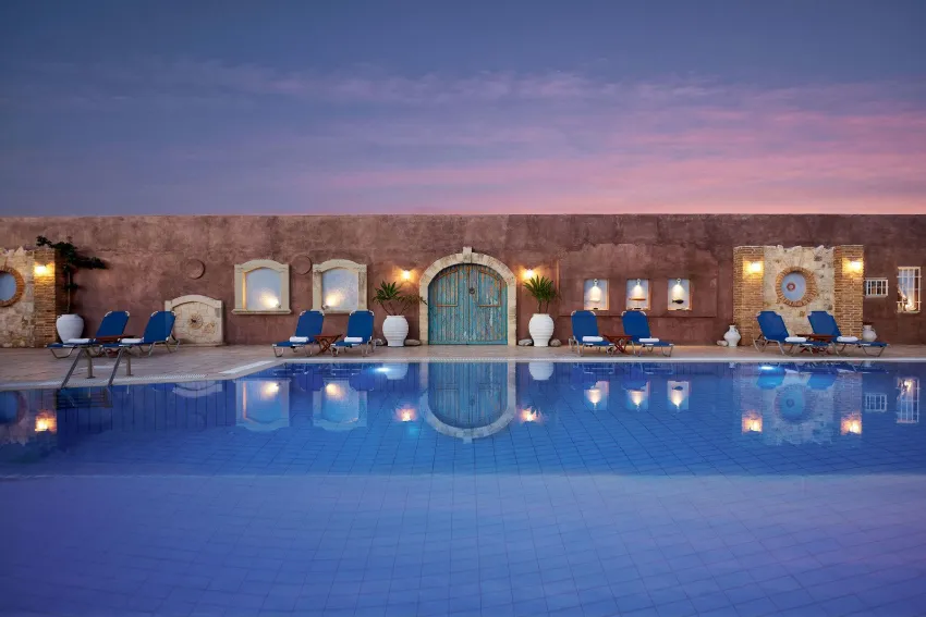 Golden Bay Aparthotel 2*-4