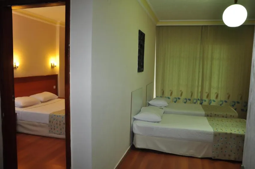 CINAR FAMILY SUITE HOTEL  4*-2