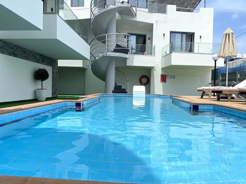 ROMANIAS APARTHOTEL 4*-4