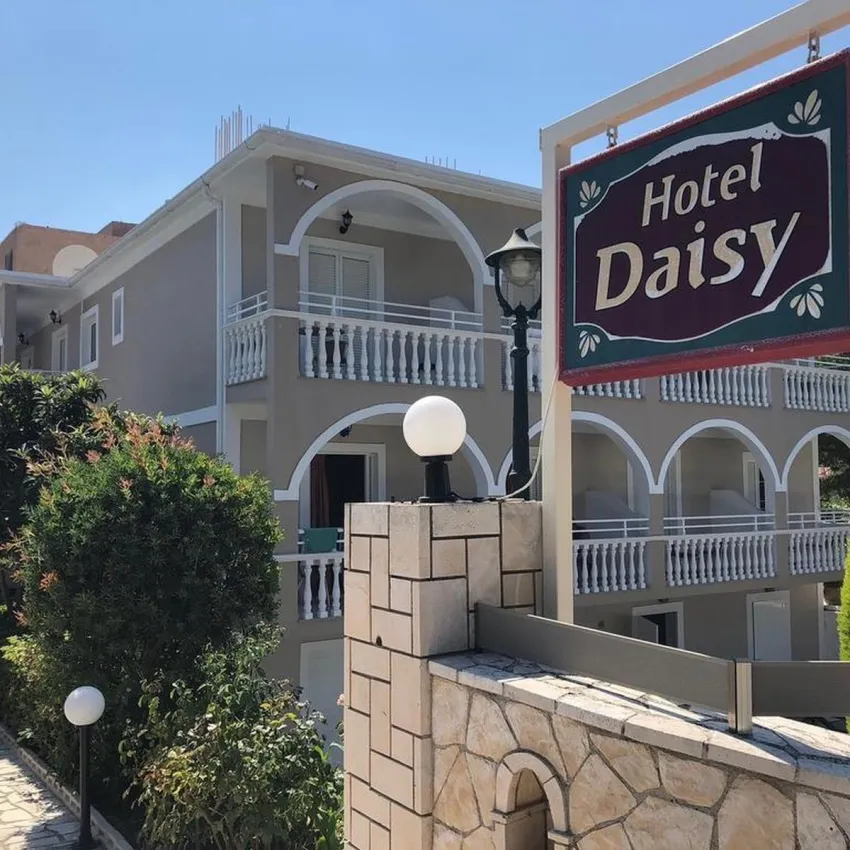 Daisy Hotel 2*-2