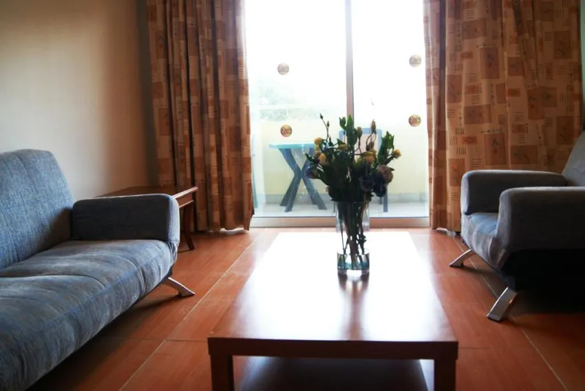 M. Moniatis Hotel 3*-10