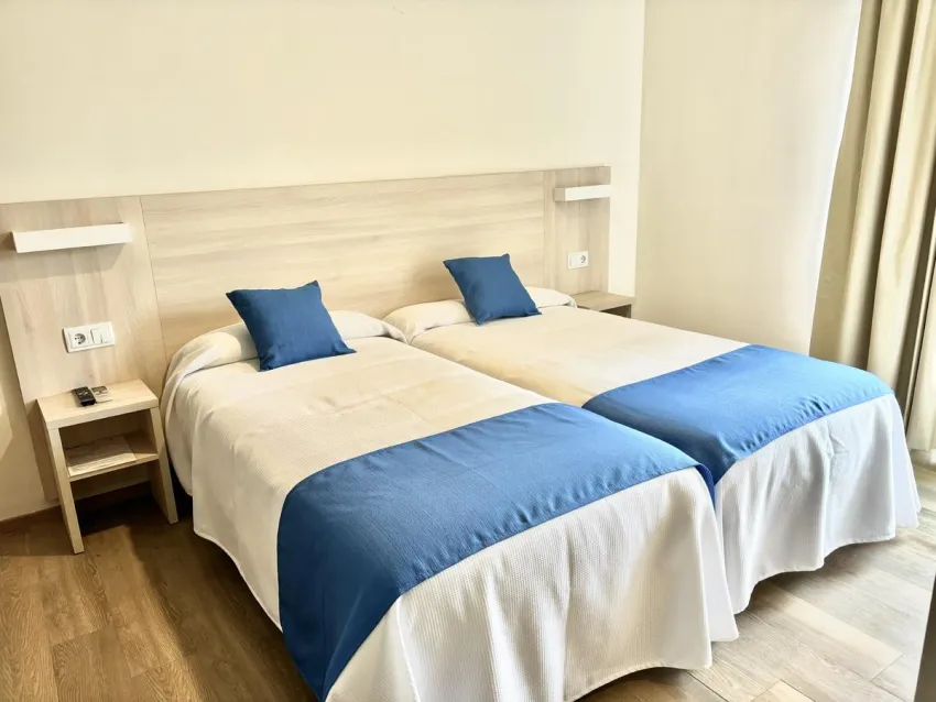 Bluewater Hotel 3*-11