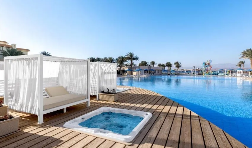 THE V LUXURY RESORT SAHL HASHEESH  5*-28