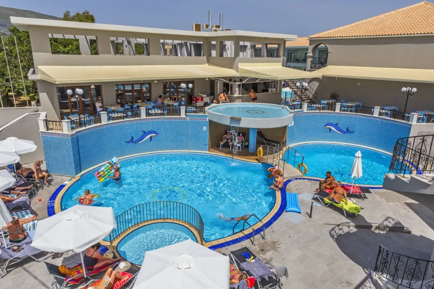 White Olive Premium Laganas 4*-18