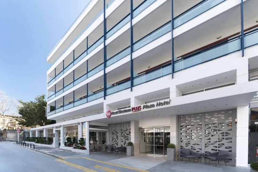 Best Western Plus Plaza 4*-16