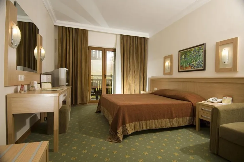 Club Phaselis Rose 5*-10