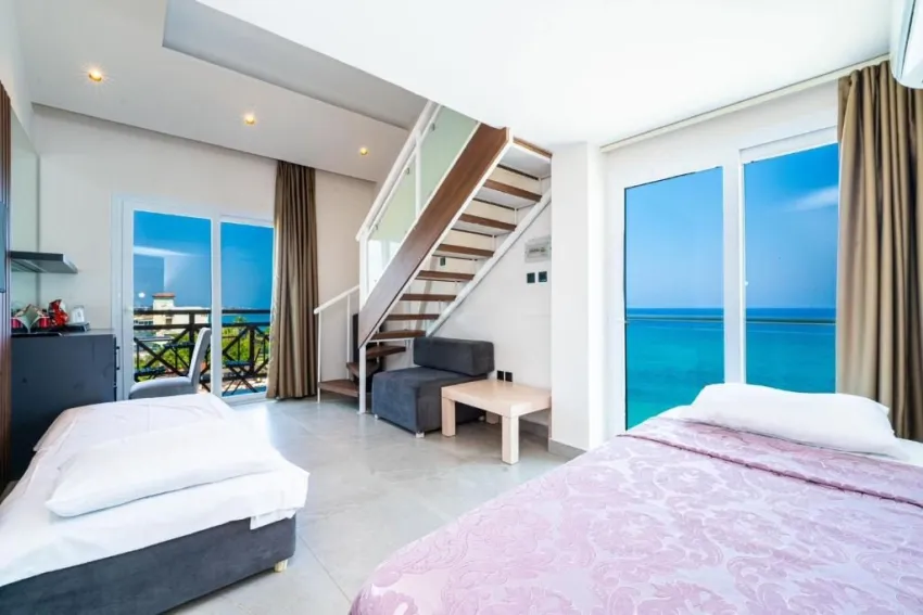 MANOLYA HOTEL  3*-4