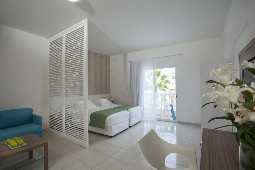 Princessa Vera Hotel Apartments 3*-13