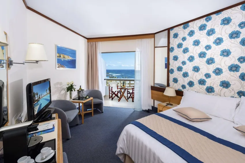 Constantinou Bros Athena Royal Beach Hotel 4*-12