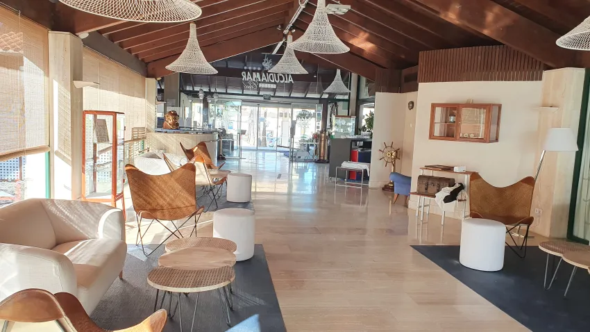 Botel Alcudiamar 4*-11