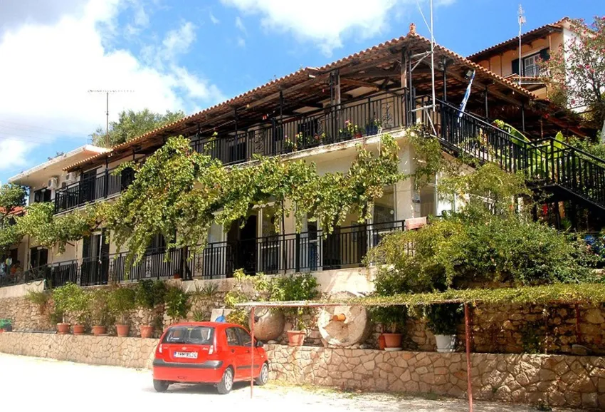 Pension Limni 3*-2