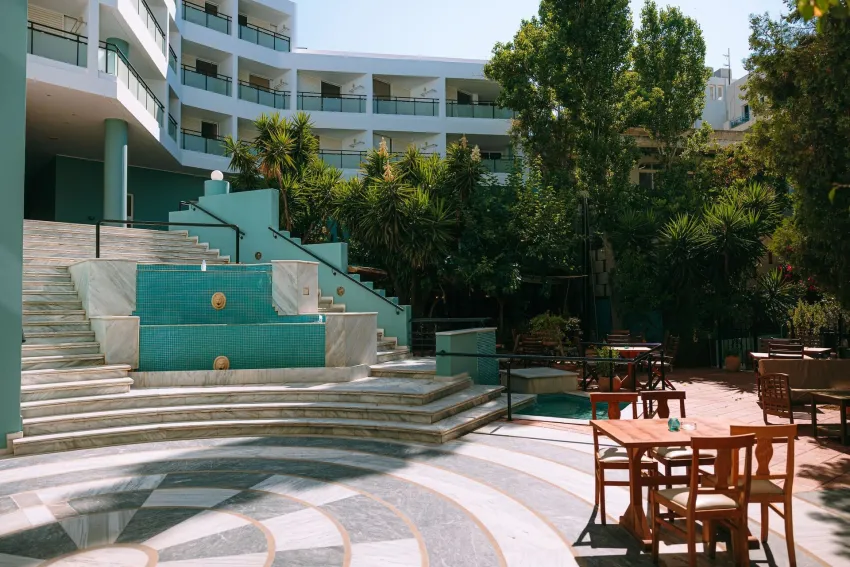 Santa Marina Unique Hotel 4*-8