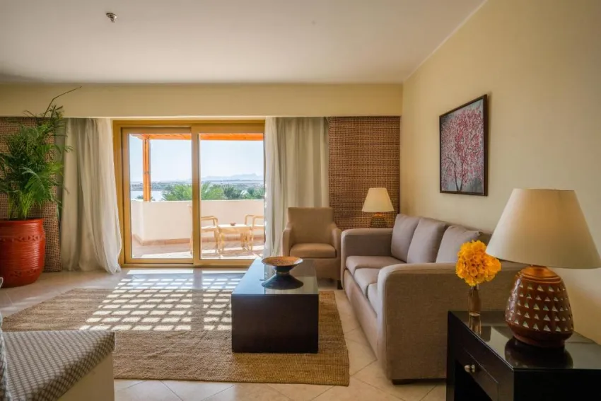 FORT ARABESQUE  4*-5