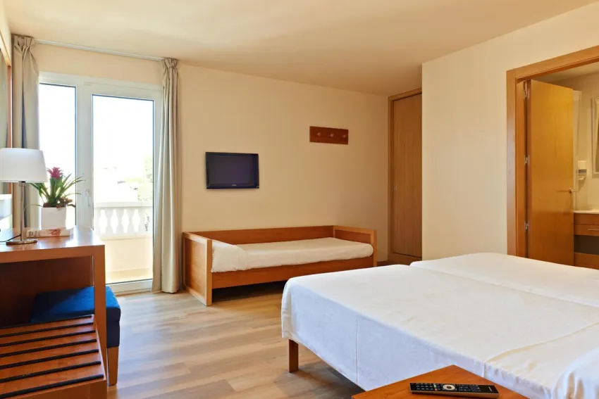 Bluewater Hotel 3*-9