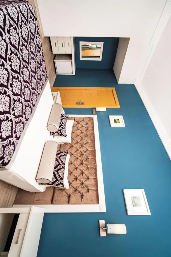 LA PERLA HOTEL  4*-4