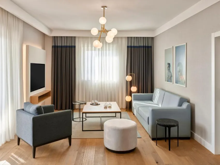 Lara Barut Collection 5*-94