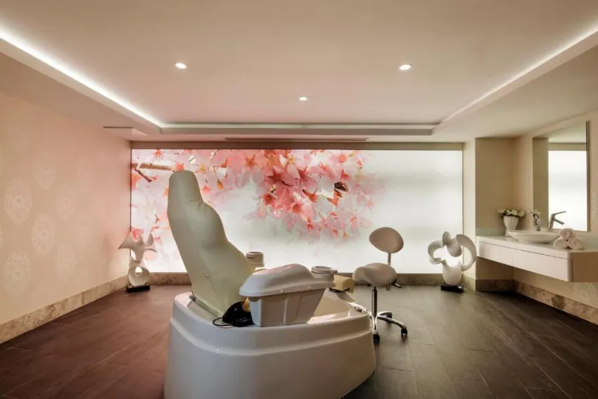 THE SENSE DELUXE HOTEL  5*-88