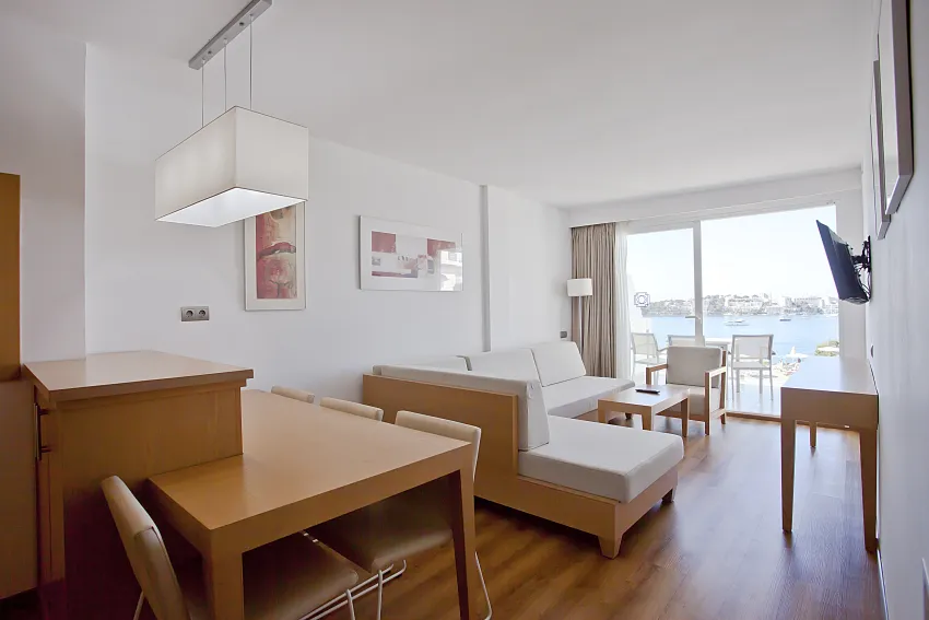 Ponent Mar App 4*-215