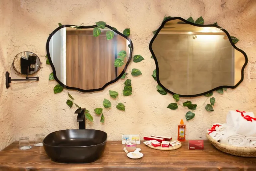 CAVES BEACH RESORT (ADULTS ONLY 16+)  5*-20