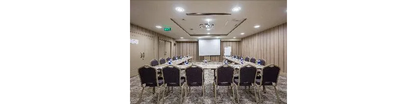 HOLIDAY INN ANTALYA LARA 5*-76