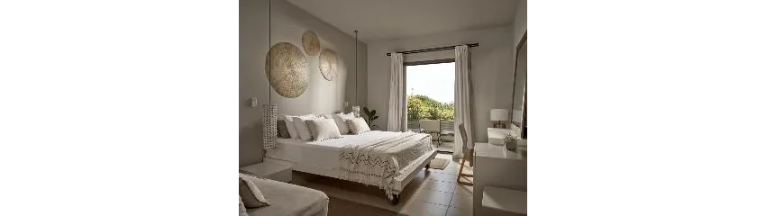The Bay Hotel and Suites 4*-7