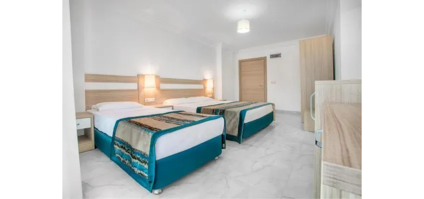 Green Life Hotel 4*-5