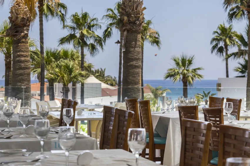Tsokkos Beach Hotel 4*-29