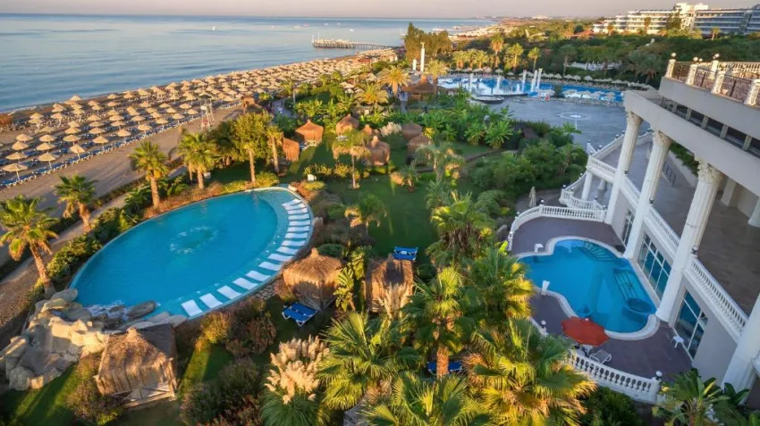 STARLIGHT RESORT SPECIAL ROOMS  5*-22