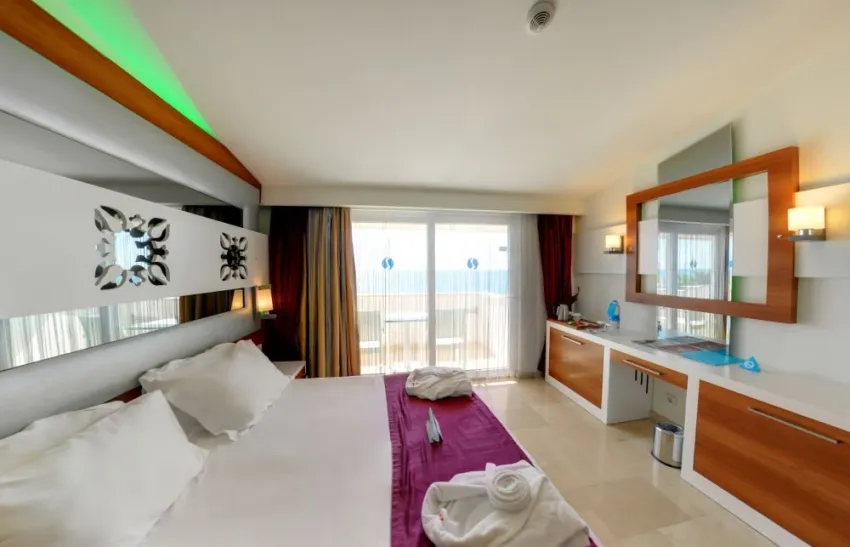 FLORA GARDEN BEACH (ADULTS ONLY 16+)  5*-12